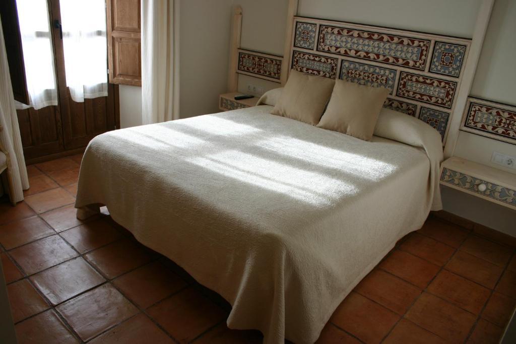 Santa María De Pensión *